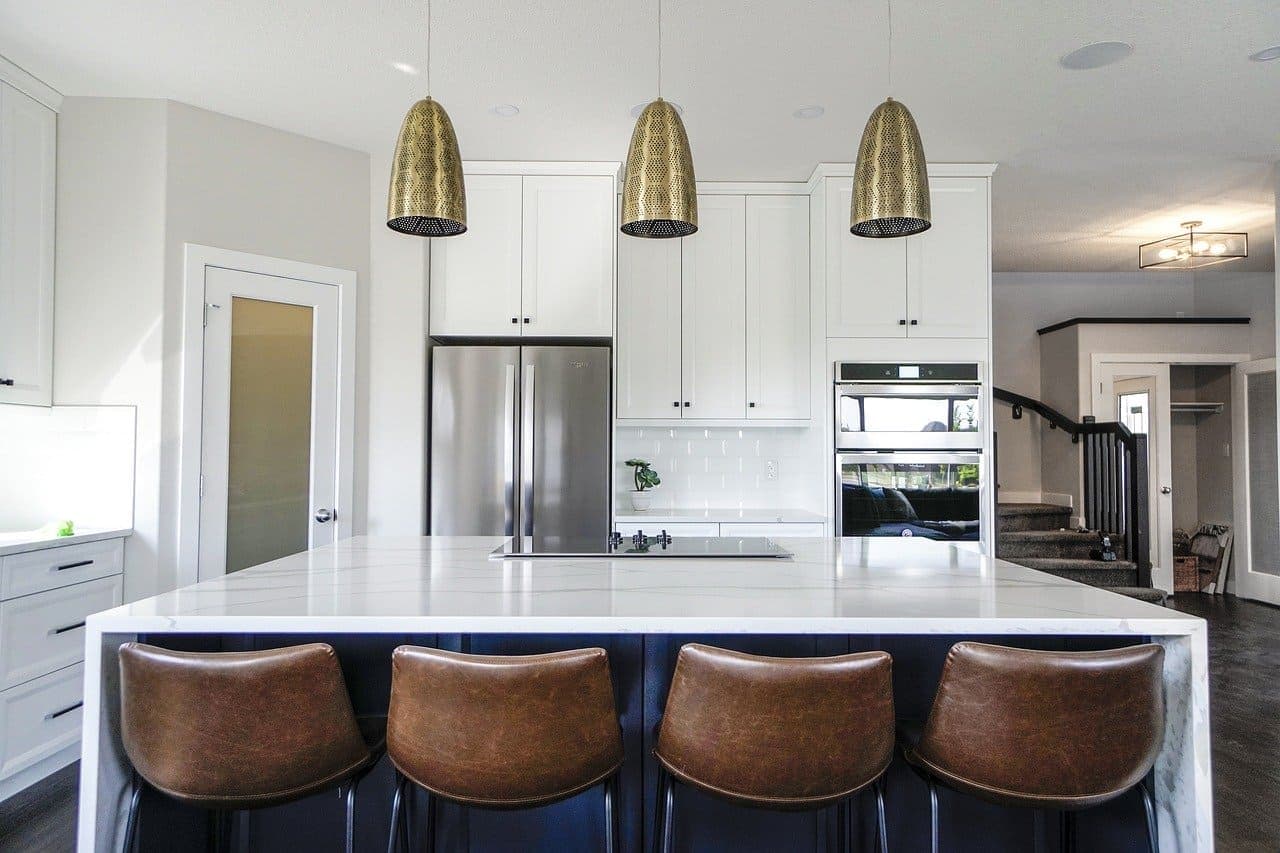 PURE WHITE QUARTZ PROJECT IN SKOKIE image 2
